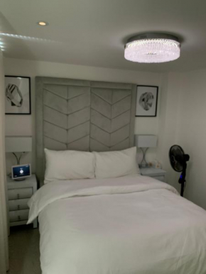 A BYK luxury room with private shower and toilet
